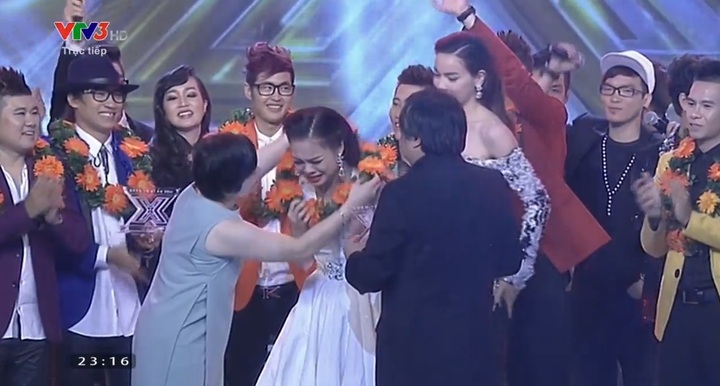 Chung kết Nhân tố bí ẩn 2014:Giang Hồng Ngọc giành ngôi Quán quân